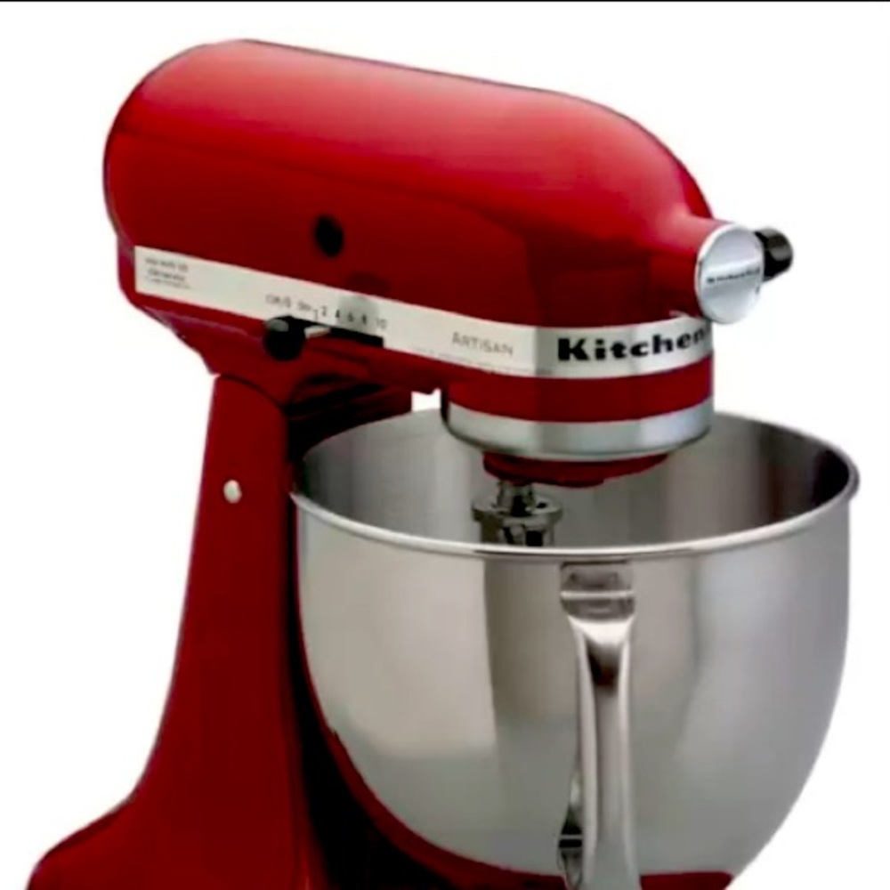 KitchenAid Empire Red 5 quart Artisan Tilt Head Stand Mixer